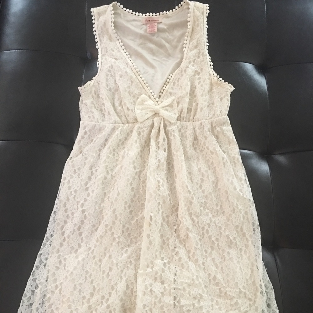 Lace dress